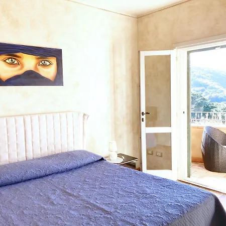 Paradiso Vila *